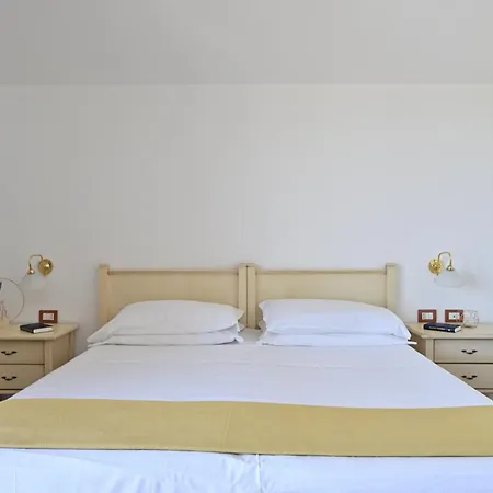 Hotel Marie Claire 3*