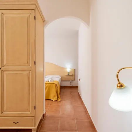 Hotell Hotel Marie Claire Lanusei