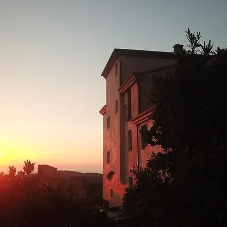 Hotel Marie Claire 3*